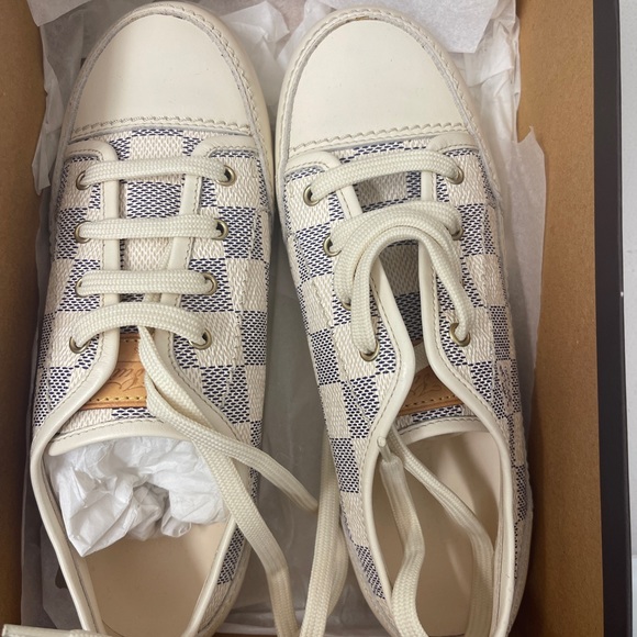 Louis Vuitton CHILDREN Sneakers Available sizes Size 32 US 1 - Picture 2 of 9